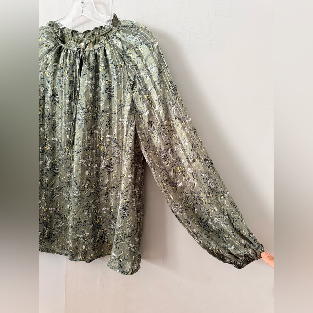 MELLODAY Olive Floral Blouse - Picture 2 of 4